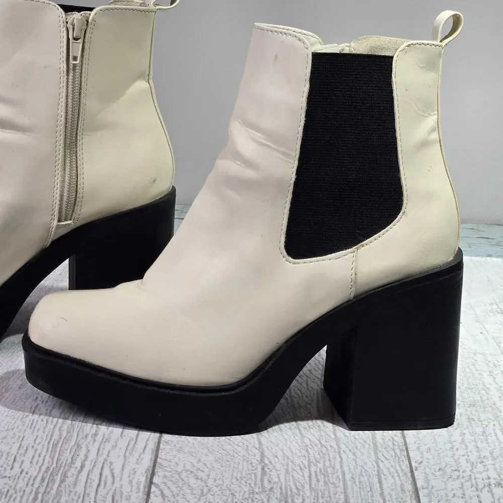 Mia Boots Womens 6.5 Gwyn Chelsea Platform Zip Ankle Bootie White Faux Leather